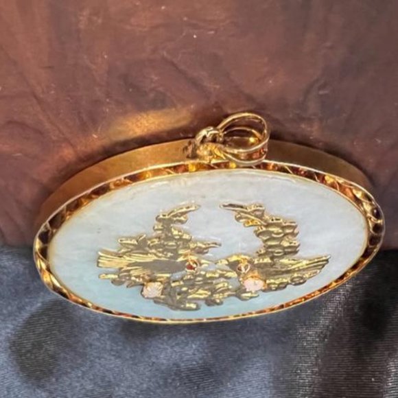 VINTAGE JADE JADEITE 14K GOLD PLATED TWO BIRDS ON A BAMBOO - Picture 6 of 6